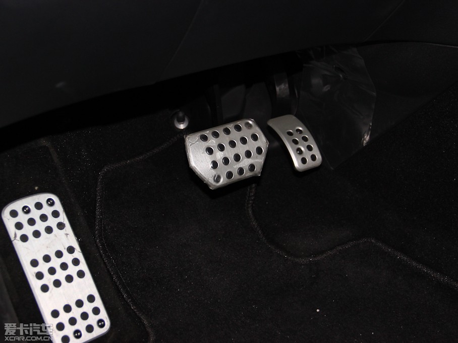 2014��DS 5 1.6T �ԄӺ��A�� THP200