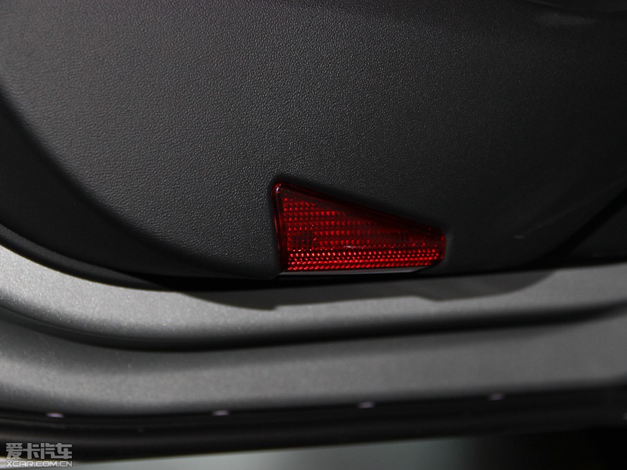 2014DS 5 1.6T ԄӺA THP200