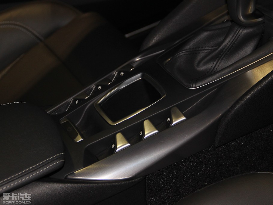 2014DS 5 1.6T ԄӺA THP200