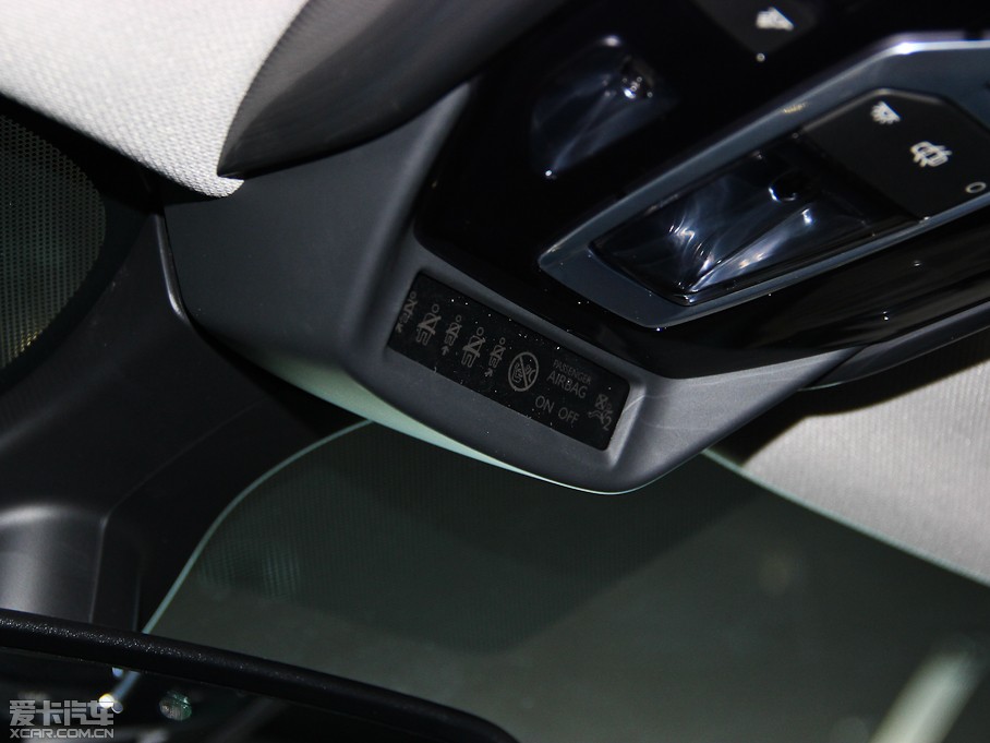 2014DS 5 1.6T Ԅ(dng)A THP200