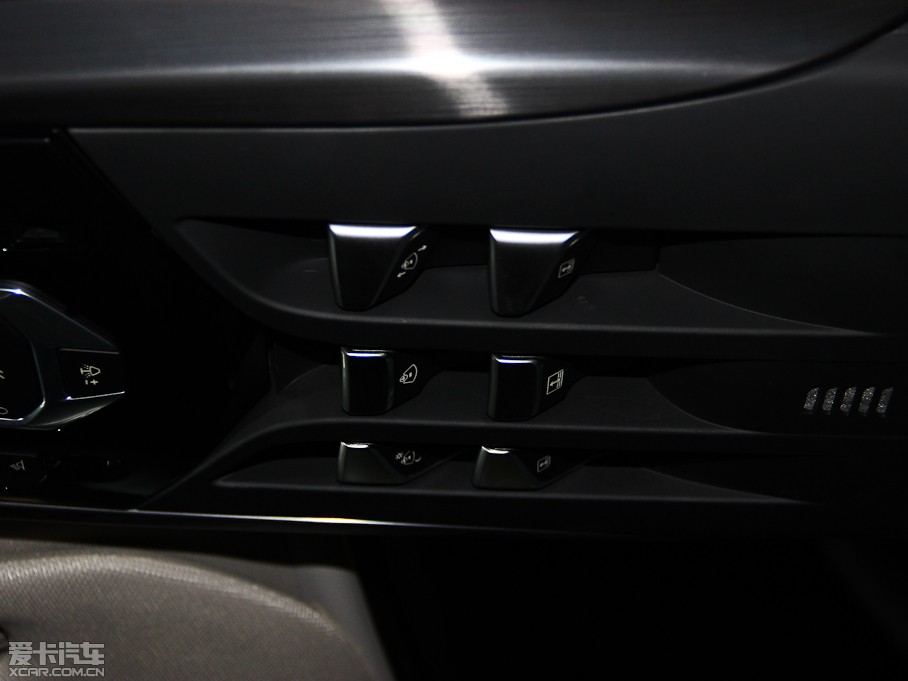 2014DS 5 1.6T ԄӺA THP200