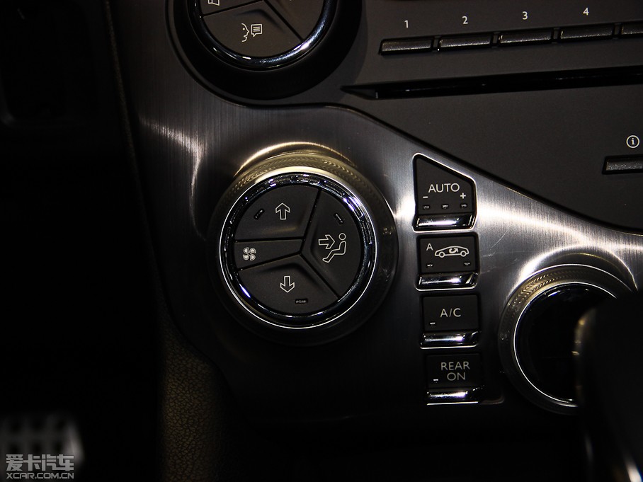 2014DS 5 1.6T ԄӺA THP200