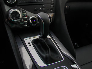 2014款1.6T 自动雅致版 THP160 换挡杆