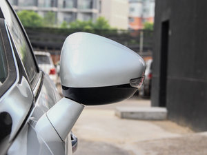 2014款1.6T 自动雅致版 THP160 后视镜
