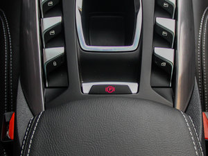 2014款1.6T 自动雅致版 THP160 驻车制动器