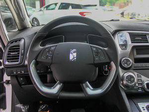 2014款1.6T 自动雅致版 THP160 方向盘