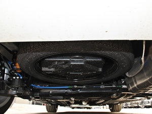 2014款1.6T 自动尊享版 THP200 备胎
