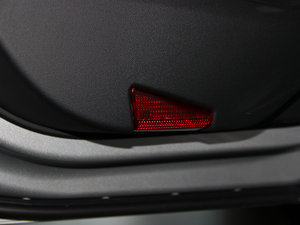 20141.6T Ԅ(dng)A THP200 g