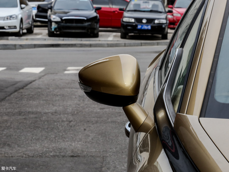 2015DS 5 1.8T THP200