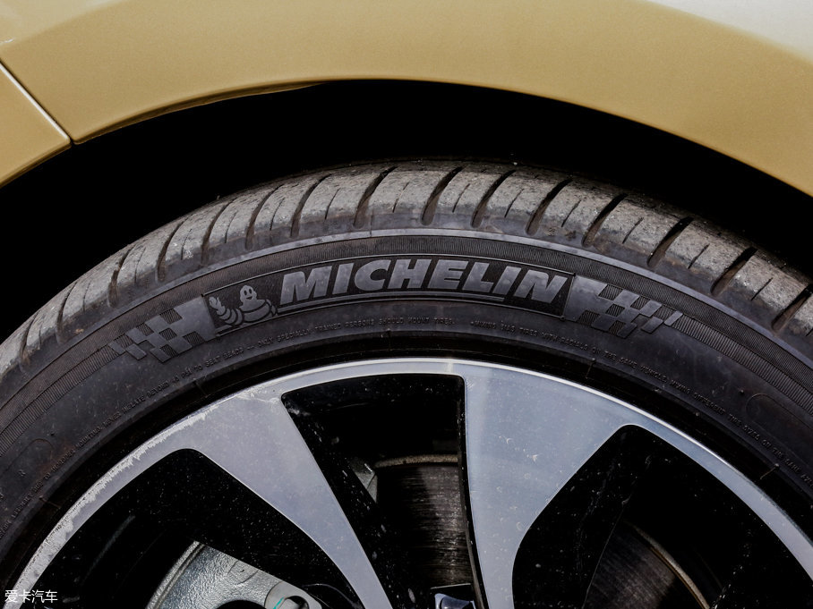 2015DS 5 1.8T THP200