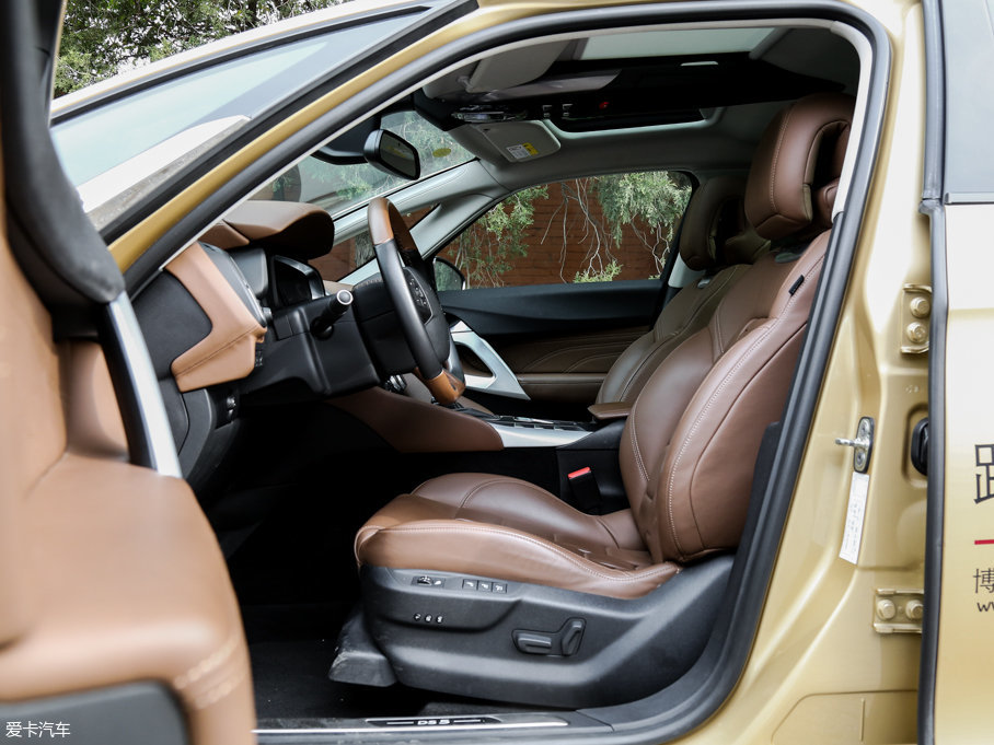 2015DS 5 1.8T THP200