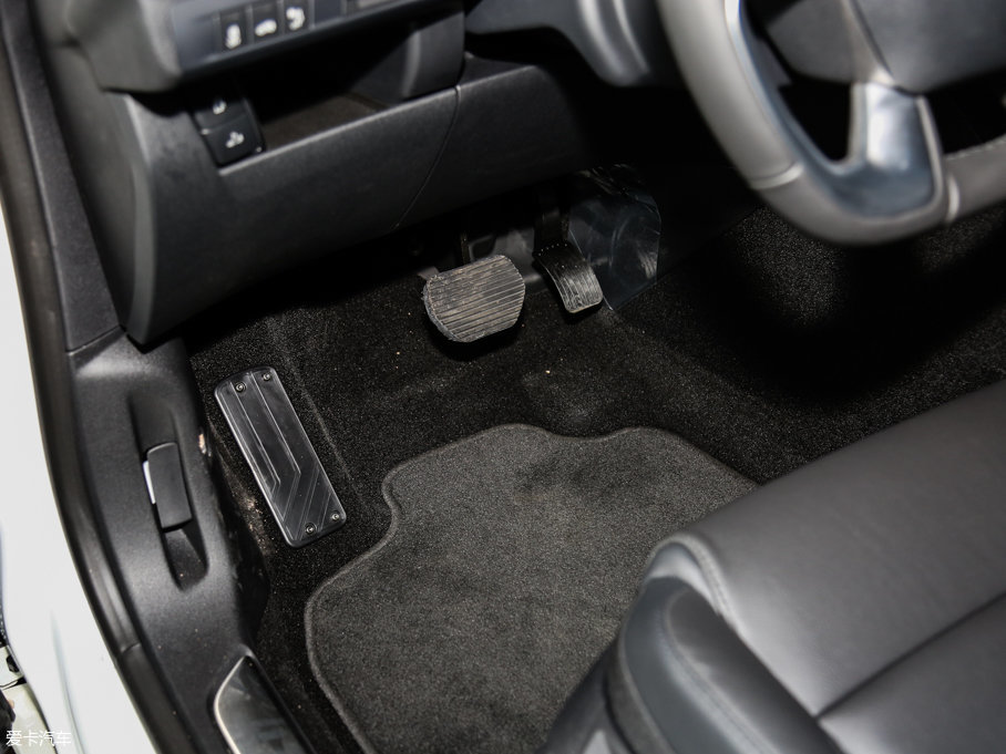 2015DS 5 1.6T ATHP160