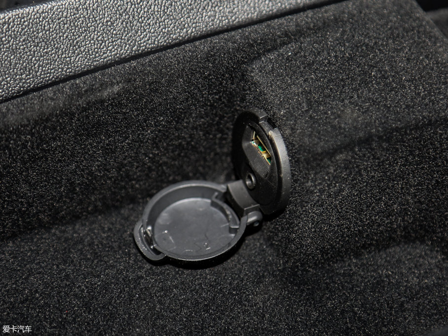 2015DS 5 1.6T ATHP160