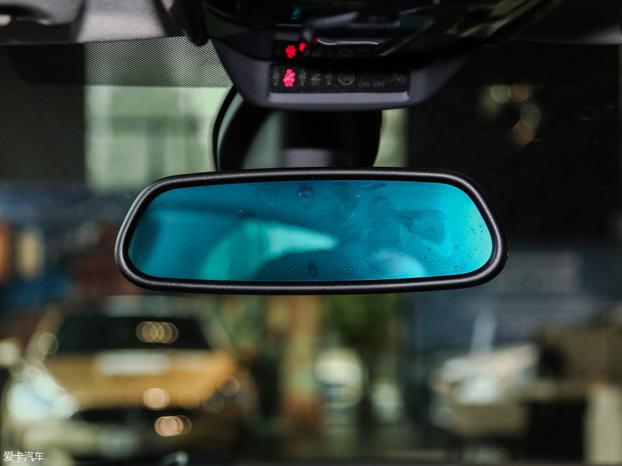 2015DS 5 1.6T ATHP160