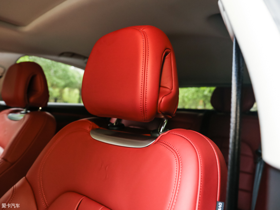 2016��DS 4S THP200 ������