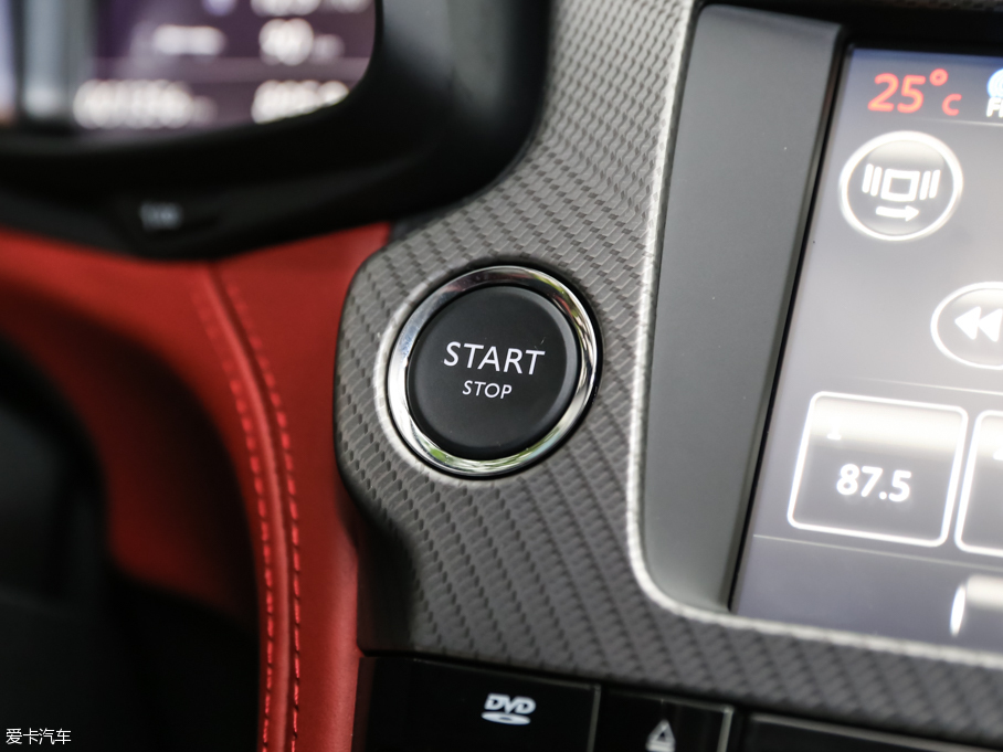 2016��DS 4S THP200 ������