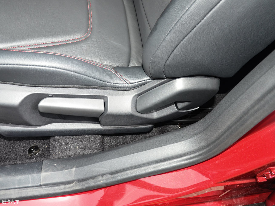 2016DS 4S THP130 (dng)