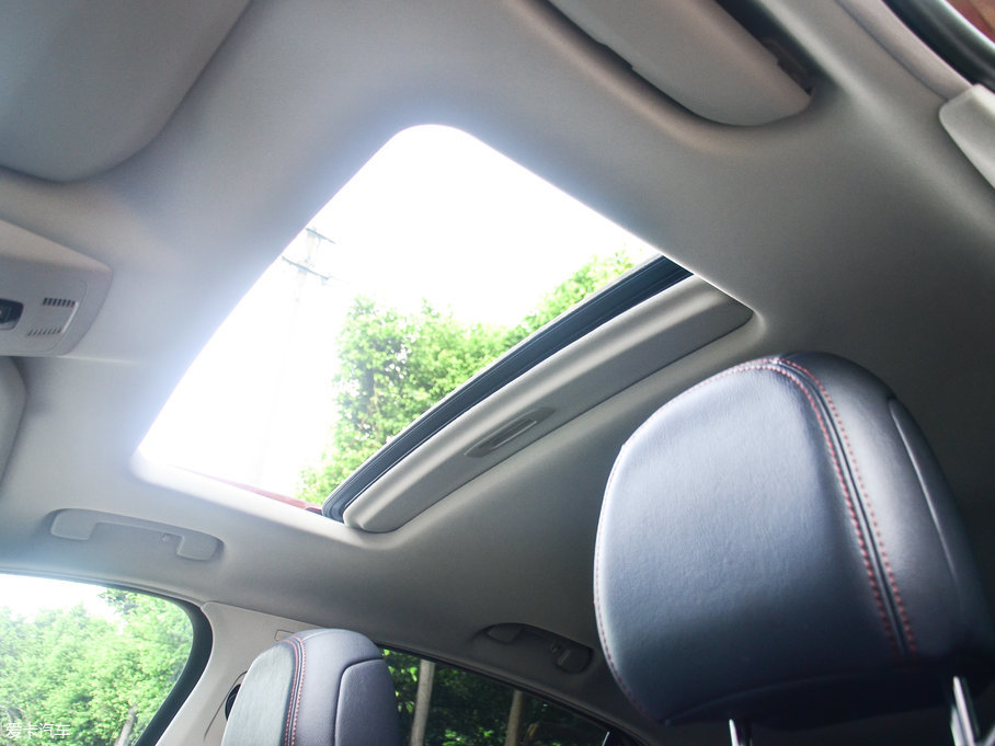 2016DS 4S THP130 (dng)