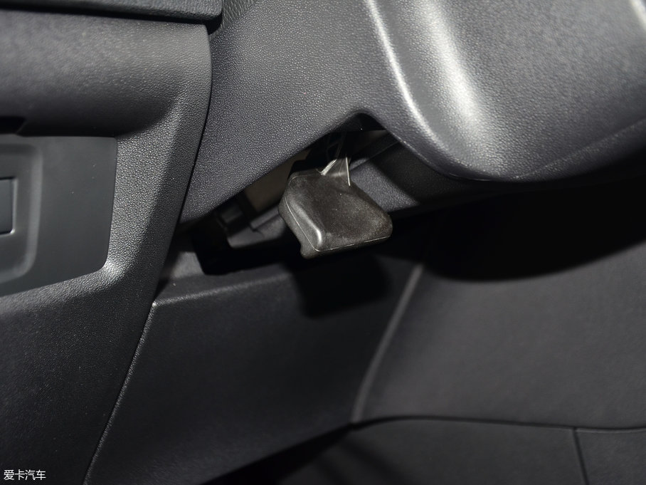 2016DS 4S THP130 (dng)