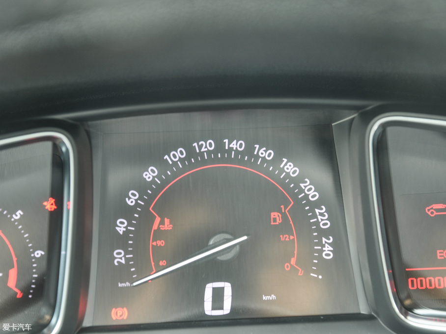 2018DS 5LS 30THP r(sh)