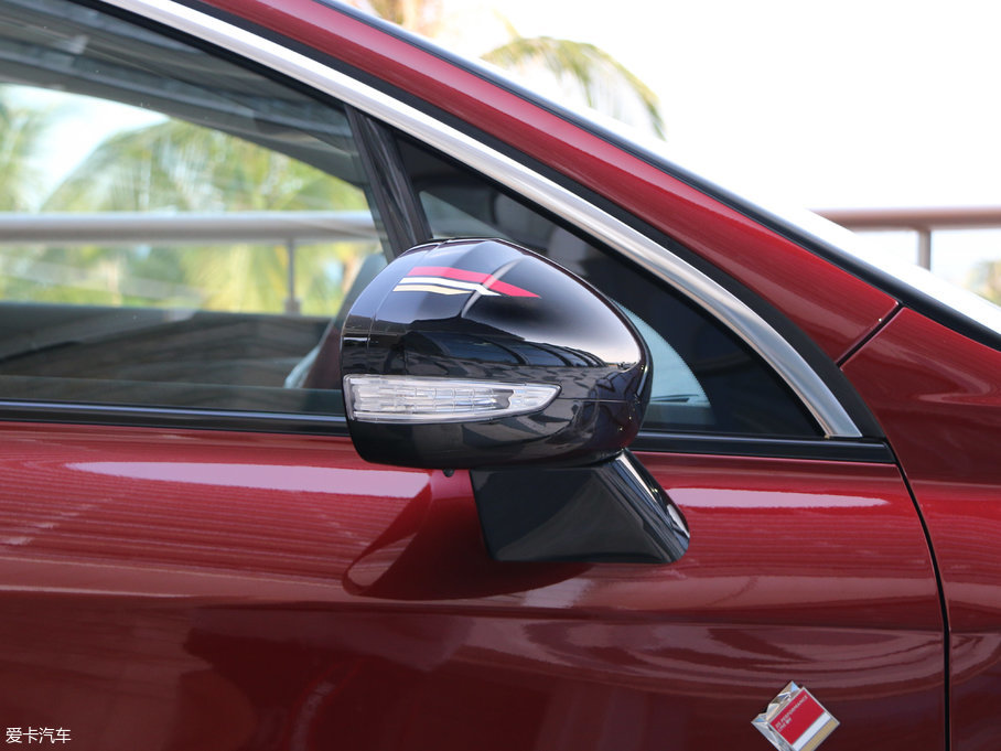 2018DS 4S 30THP P-Line