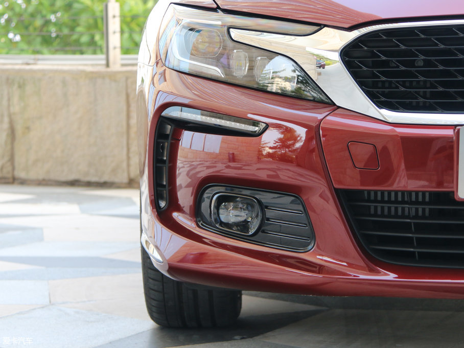 2018DS 4S 30THP P-Line