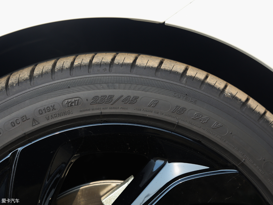 2018DS 4S 30THP P-Line