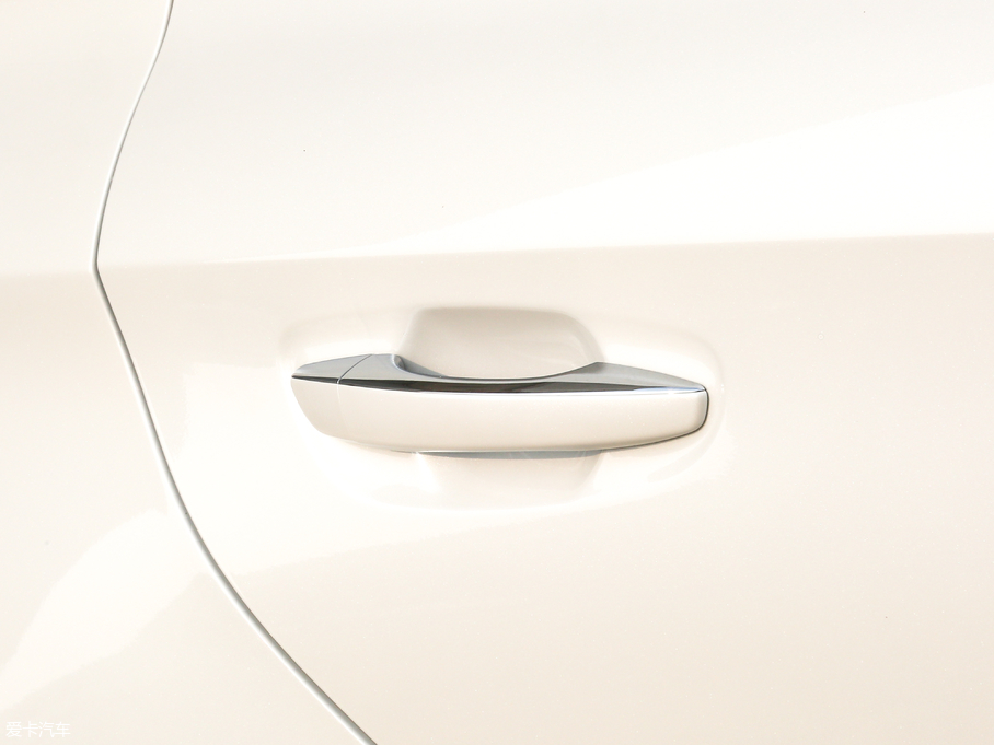 2018DS 4S 30THP P-Line