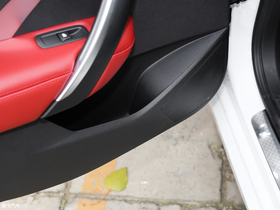 2018��DS 4S 30THP P-Line��