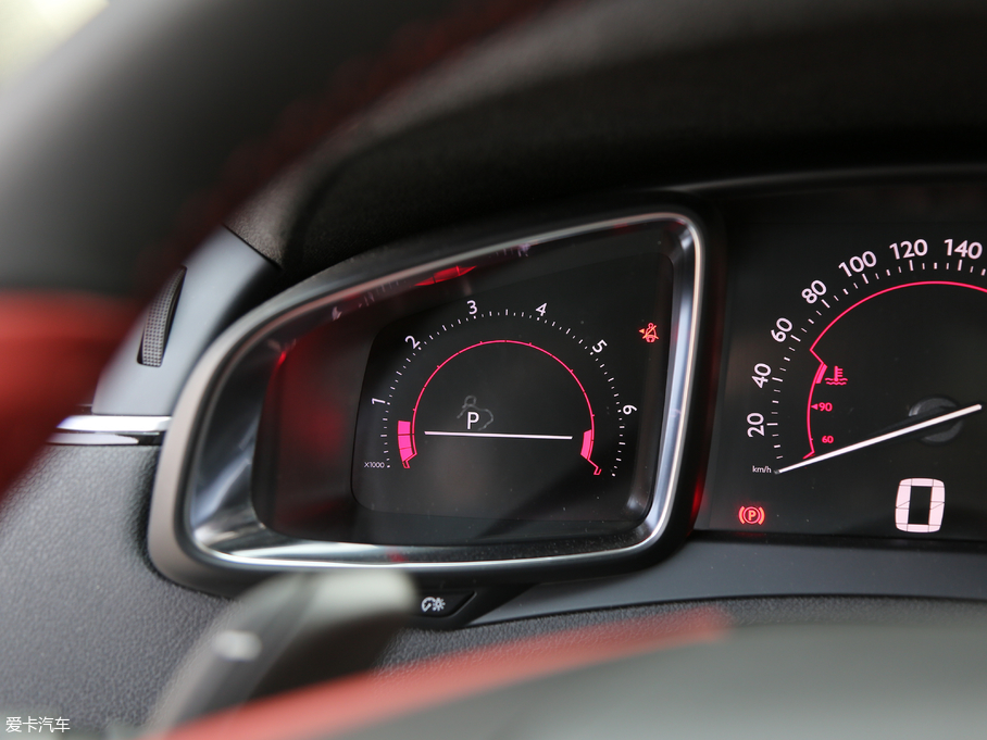 2018DS 4S 30THP P-Line