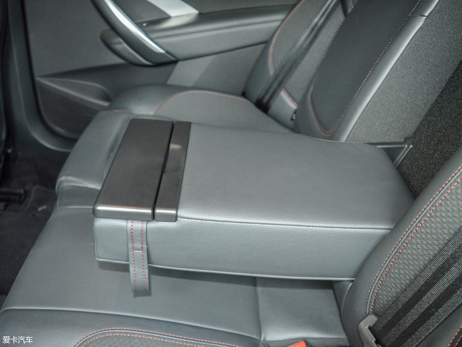 2018��DS 4S 30THP ������