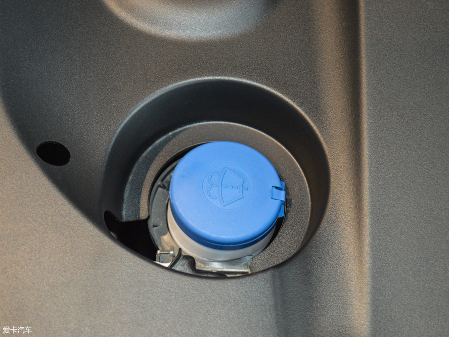 2018��DS 4S 30THP �ń���