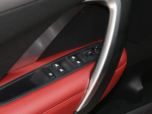 201830THP P-Line {܇ƅ^	