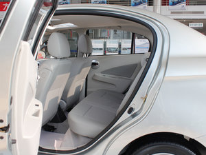 2012款1.5L 手动豪华版 后排空间