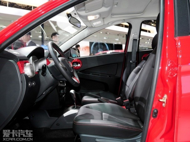 一汽歐朗2014款歐朗兩廂