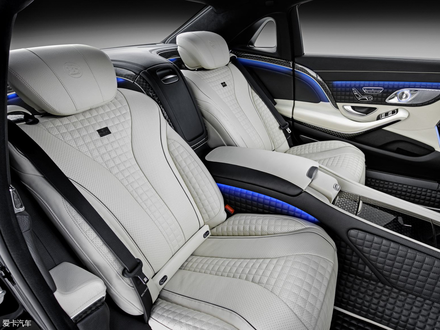 2016 S Maybach 900