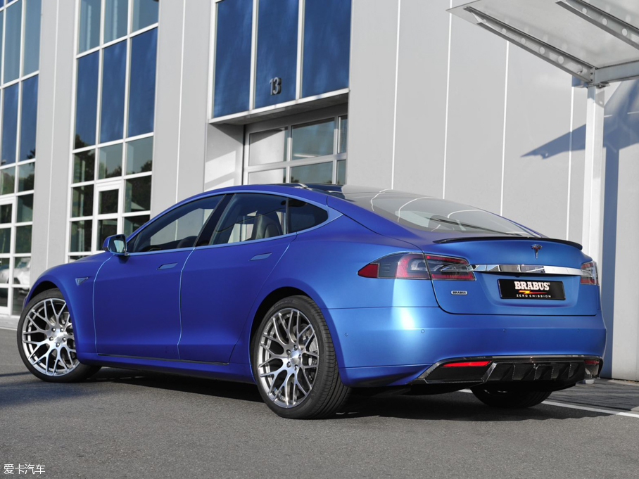 2016 TESLA MODEL S ZERO EMiSSIONS