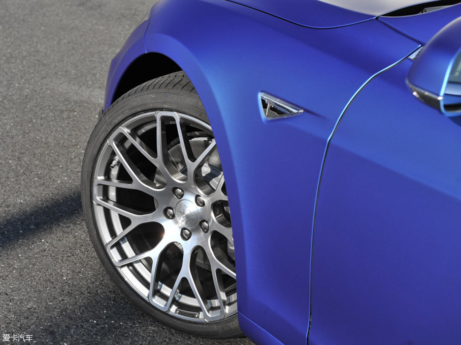 2016 TESLA MODEL S ZERO EMiSSIONS