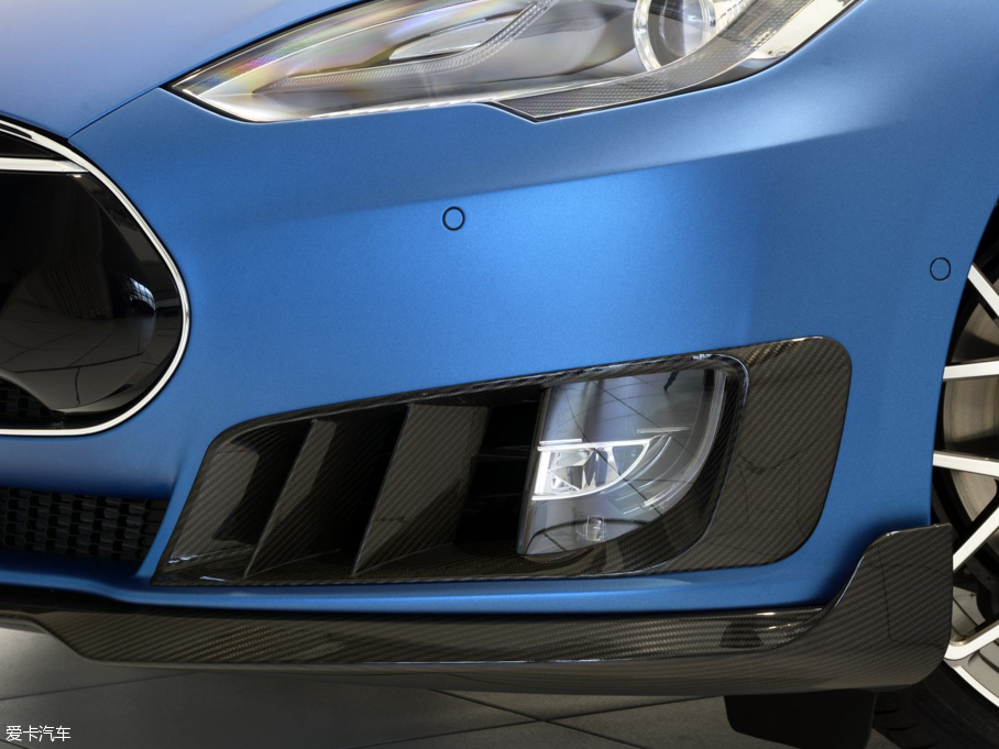 2016 TESLA MODEL S ZERO EMiSSIONS