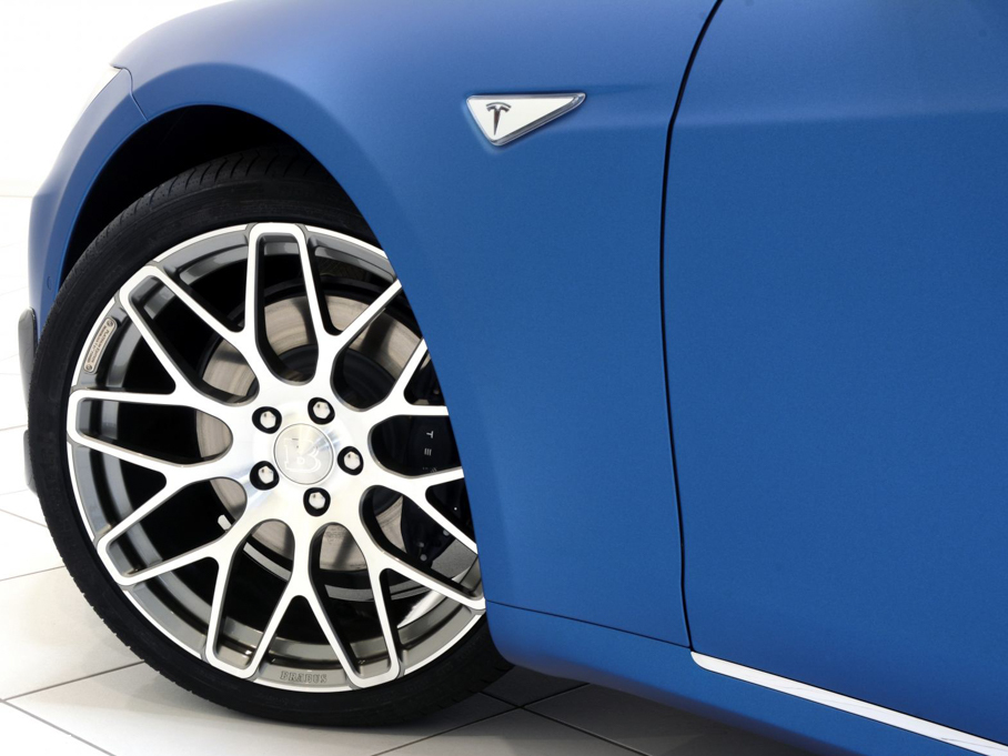 2016 TESLA MODEL S ZERO EMiSSIONS