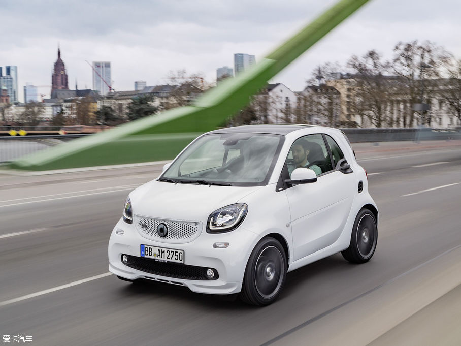 2016 smart fortwo Brabus edition