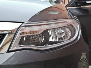 2014款1.6L 自动致悦型 大灯