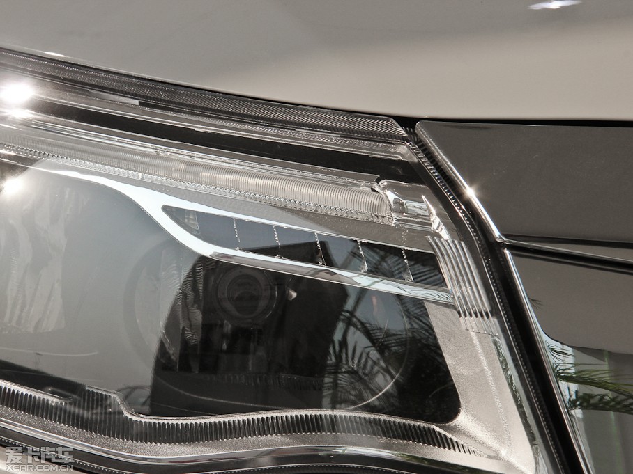 2015^3SUV 1.6T Ԅ(dng)̈́(dng)