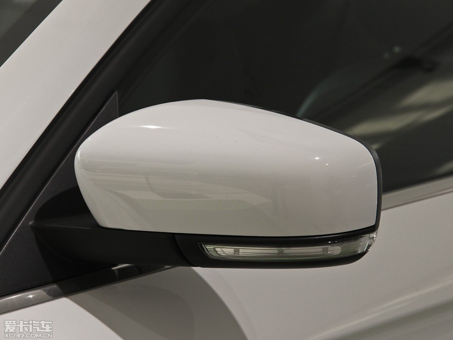 2015^3SUV 1.6T Ԅ(dng)̈́(dng)