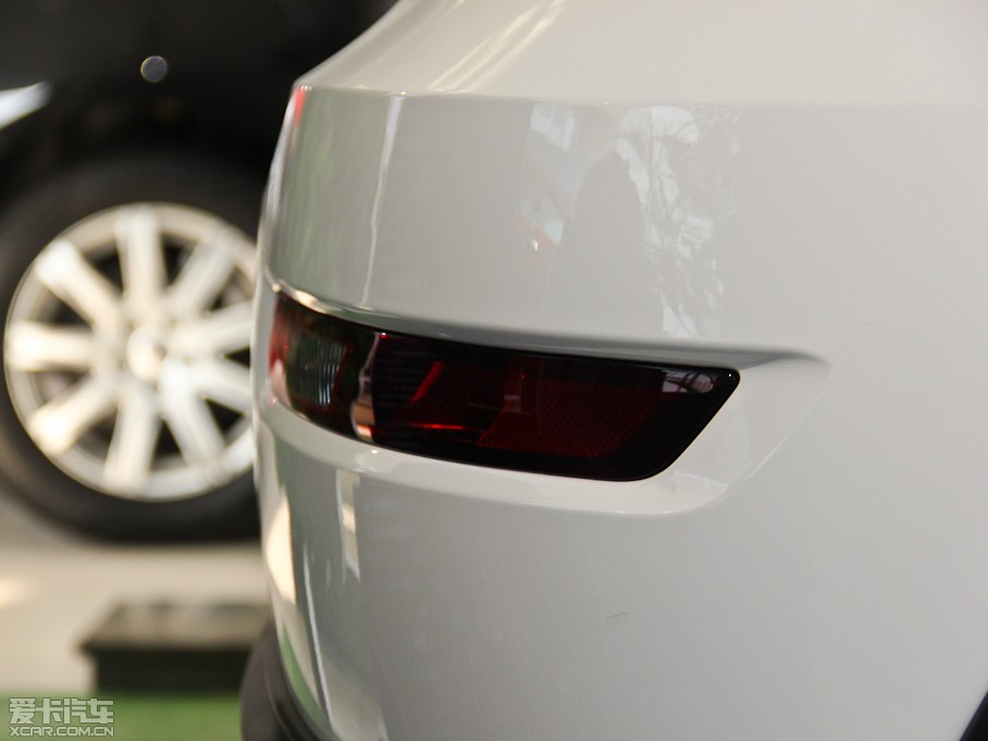 2015^3SUV 1.6T Ԅ(dng)̈́(dng)