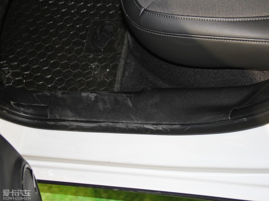 2015^3SUV 1.6T Ԅ(dng)̈́(dng)