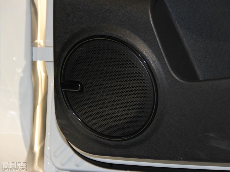 2015^3SUV 1.6T Ԅ(dng)̈́(dng)