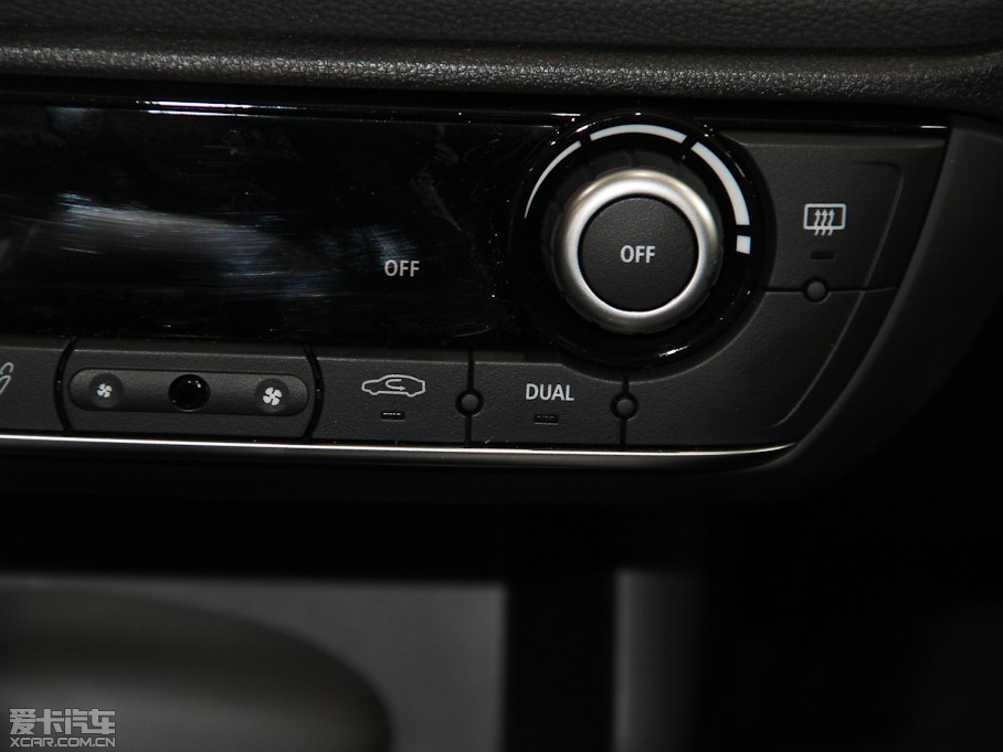 2015^3SUV 1.6T Ԅ(dng)̈́(dng)