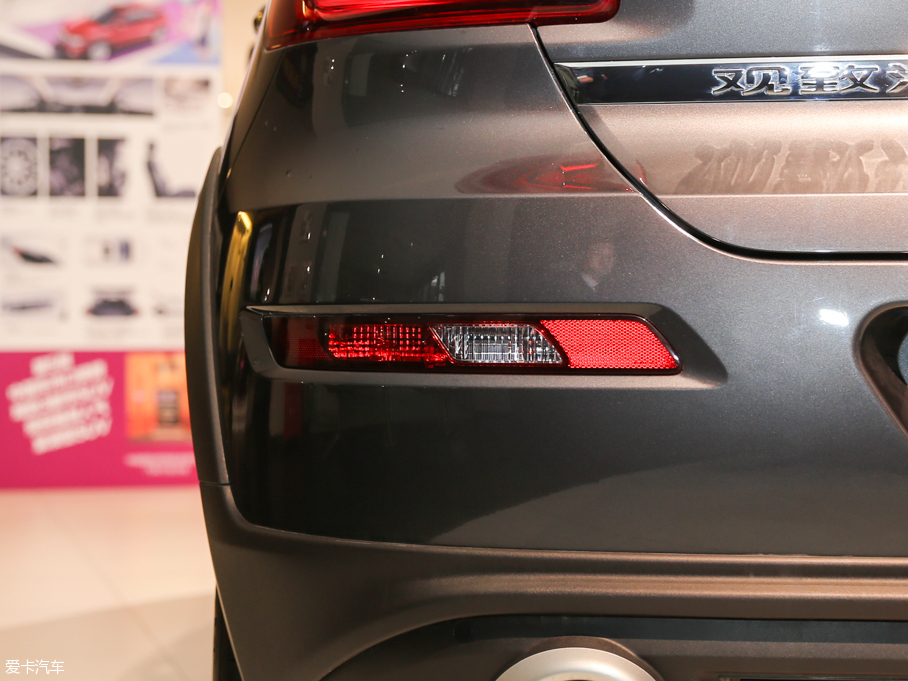 2016���^��3����SUV 1.6T �Ԅ�������