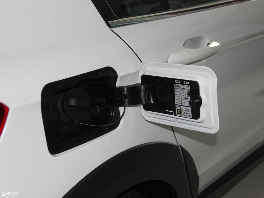 2016���^��3����SUV 1.6T �Ԅ�����